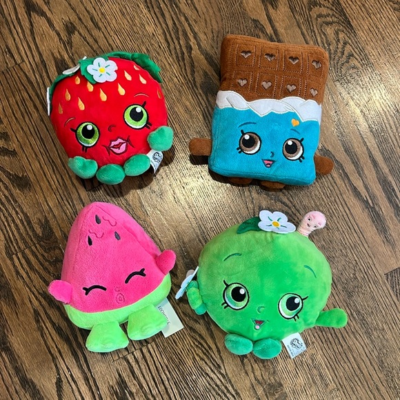 Shopkins Stuffed Animals Bundle Of 4